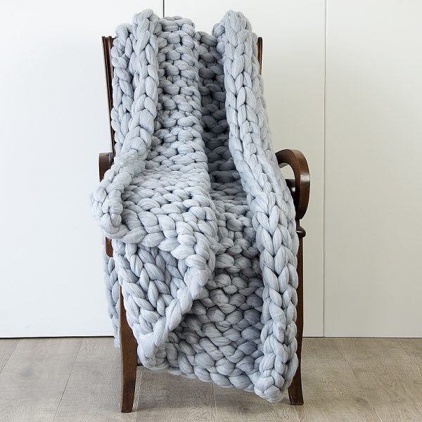 Hand Knitted Chunky Blanket Thick Acrylic Yarn Blanket Home Decor Throw Rug – Grey