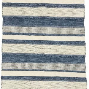 Striped blue/white rug120x180 CM