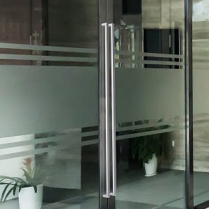 Entrance Door Pull Handle – 1800 mm, Brushed Satin