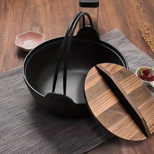 Cast Iron Japanese Style Sukiyaki Tetsu Nabe Shabu Hot Pot with Wooden Lid