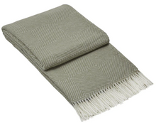 Hampton Throw – Merino Wool Blend – Light Grey