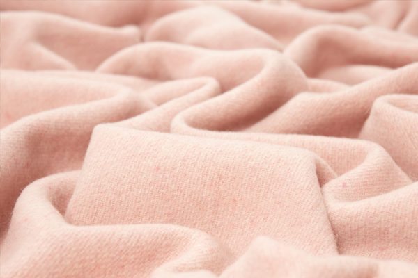 Oxford Throw – Merino Wool Blend – Blush