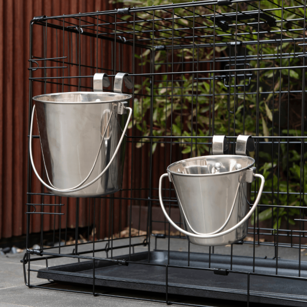 2 x 1.9L Stainless Steel Pet Parrot Feeder Bowl Water Bowls Flat Sided Bucket with Riveted Hooks