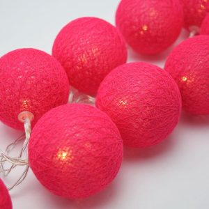 1 Set of 20 LED Red 5cm Cotton Ball Battery Powered String Lights Christmas Gift Home Wedding Party Bedroom Decoration Outdoor Indoor Table Centrepiec