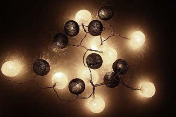 1 Set of 20 LED Black White 5cm Cotton Ball Battery Powered String Lights Xmas Gift Home Wedding Party Bedroom Decoration Outdoor Indoor Table Centrep