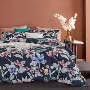 Botanical Susan Microfibre Quilt Cover Set-queen size