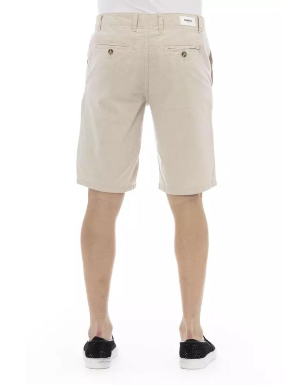 Solid Color Bermuda Shorts with Front Zipper and Button Closure. Men – W44 US