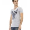 Front Print V-Neck T-Shirt – M